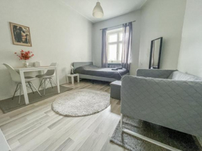 Nordstay - Bright Studio in the heart of Helsinki self check-in